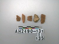 藏品(紅色夾砂陶片)的圖片